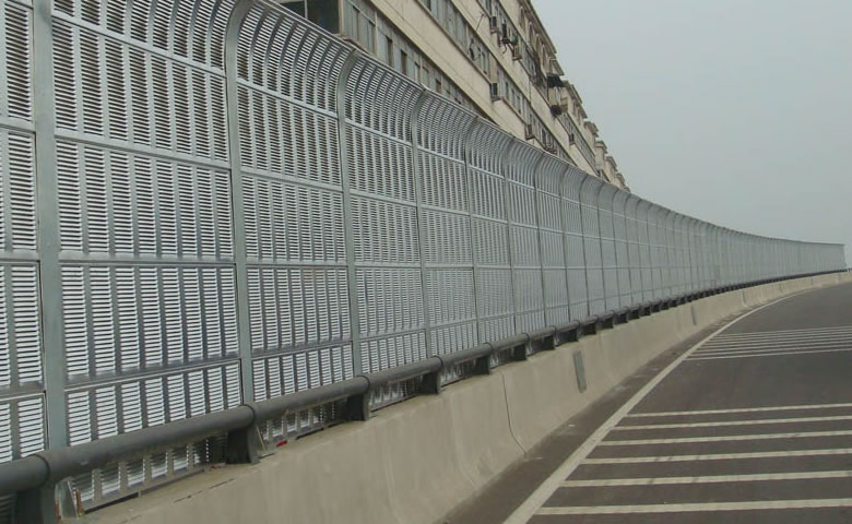 How to Maintain the Effectiveness of Noise Barrier Sheets